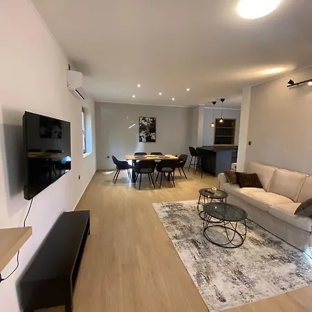 Apartament Cvita *